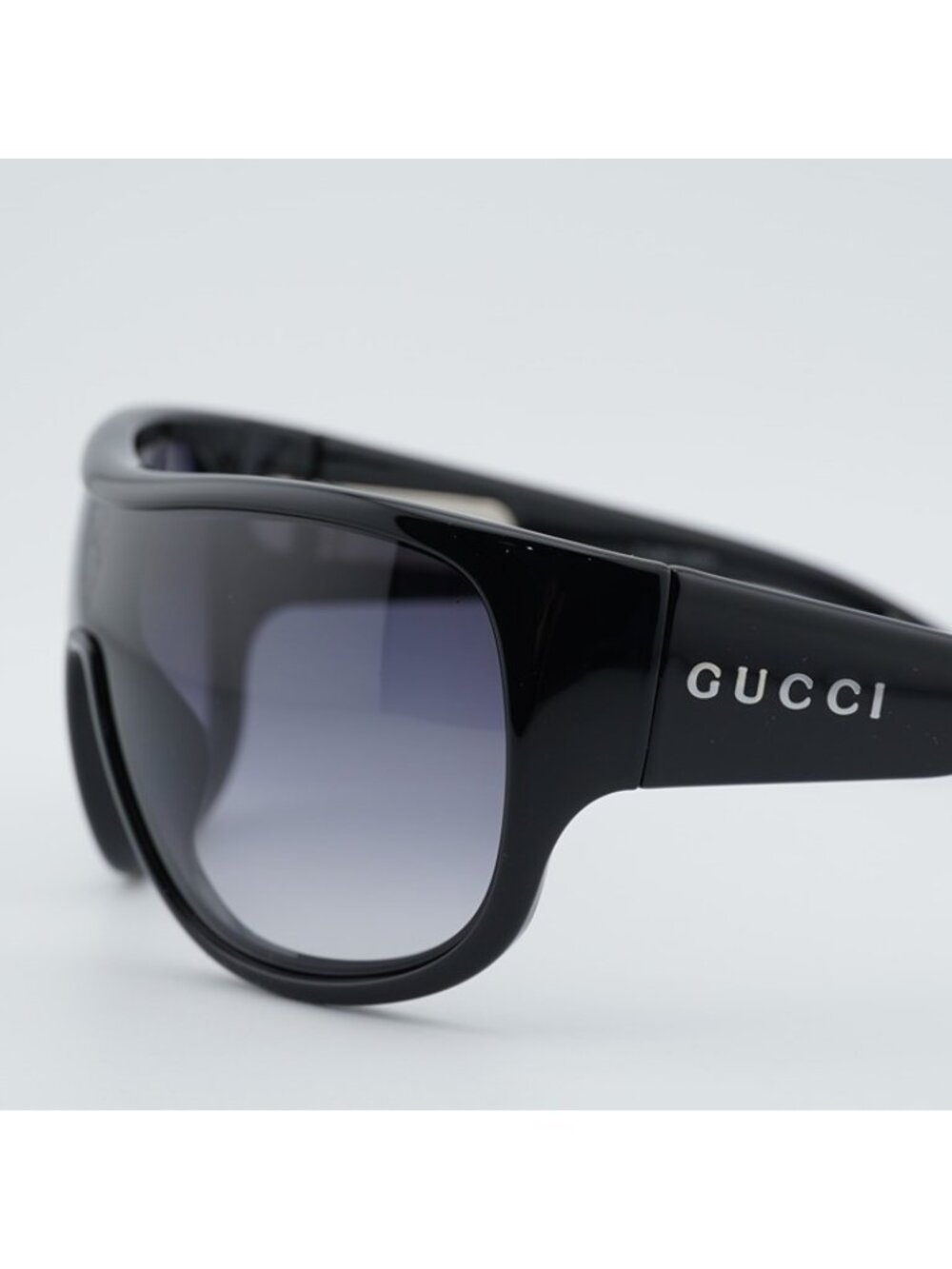 Gucci GG2168S 008 Sunglasses Shiny Black Shield Frame, Grey Gradient Lenses - Picture 8 of 10